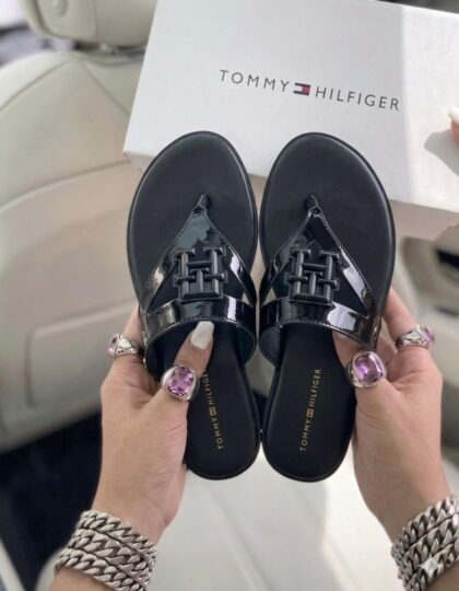 Tommy Hilfiger Quality Female Palms